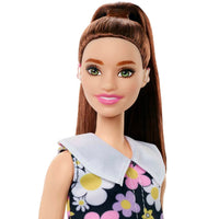 Barbie Fashionistas con l'apparecchio acustico HBV19